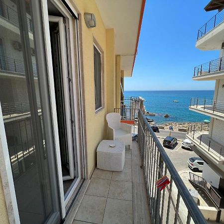 B&B Le Onde Del Mare Галлиполи Экстерьер фото